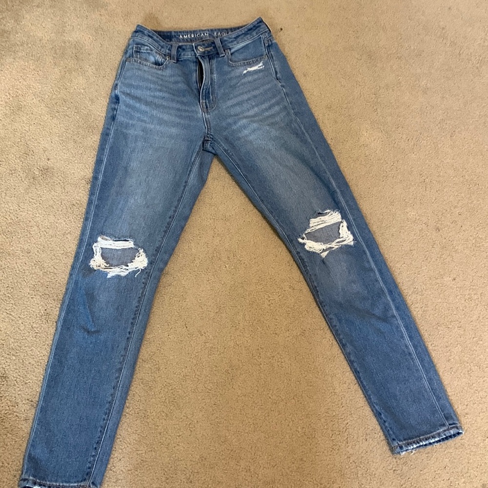 American Eagle mom jeans